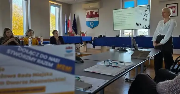 Nowy Dwór Mazowiecki stawia na młodzież – szkolenie dla dorosłych wspierających Młodzieżową Radę Miejską